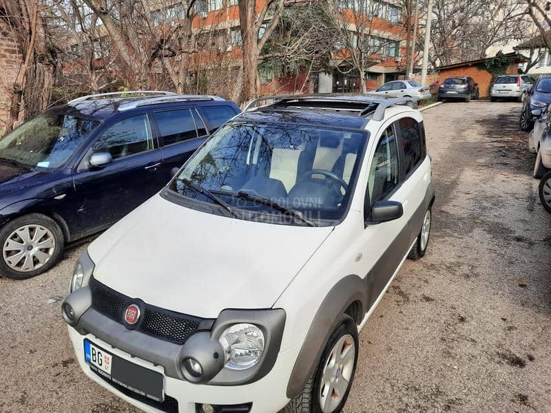 Fiat Panda CROSS 4x4  1,3 Mjet