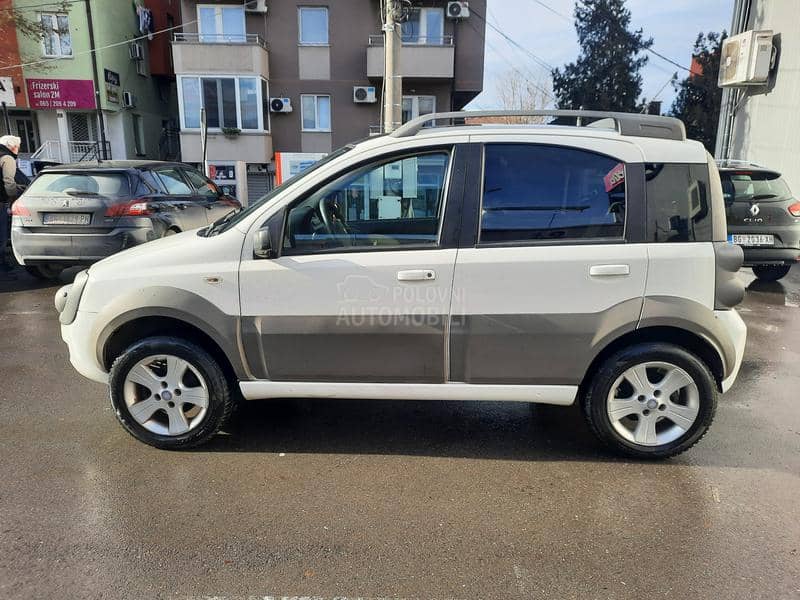 Fiat Panda CROSS 4x4  1,3 Mjet