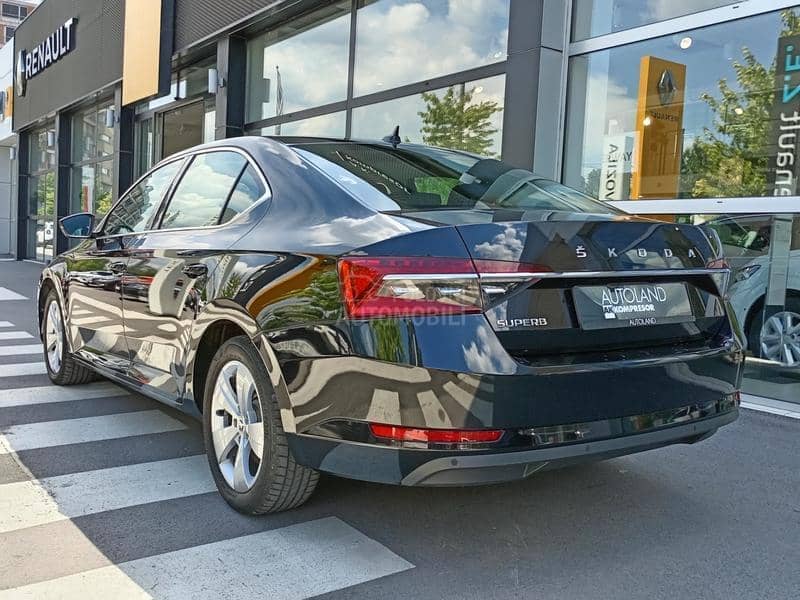 Škoda Superb 2.0 TDI Ambition DSG