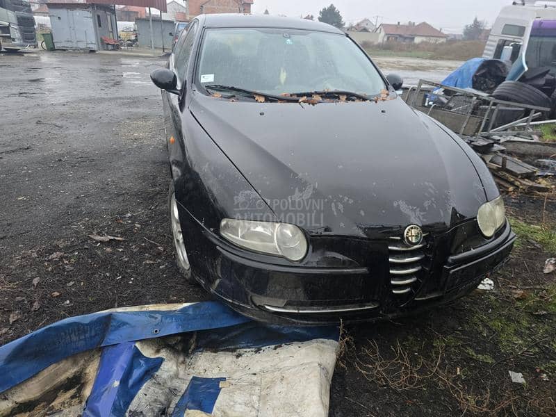 Alfa Romeo 147 DELOVI