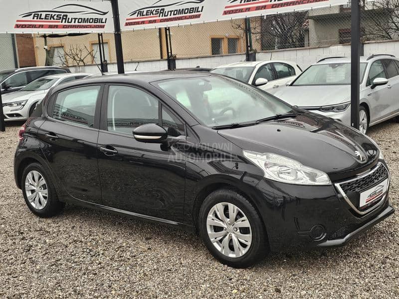 Peugeot 208 1.2/CH/103.000 K.M