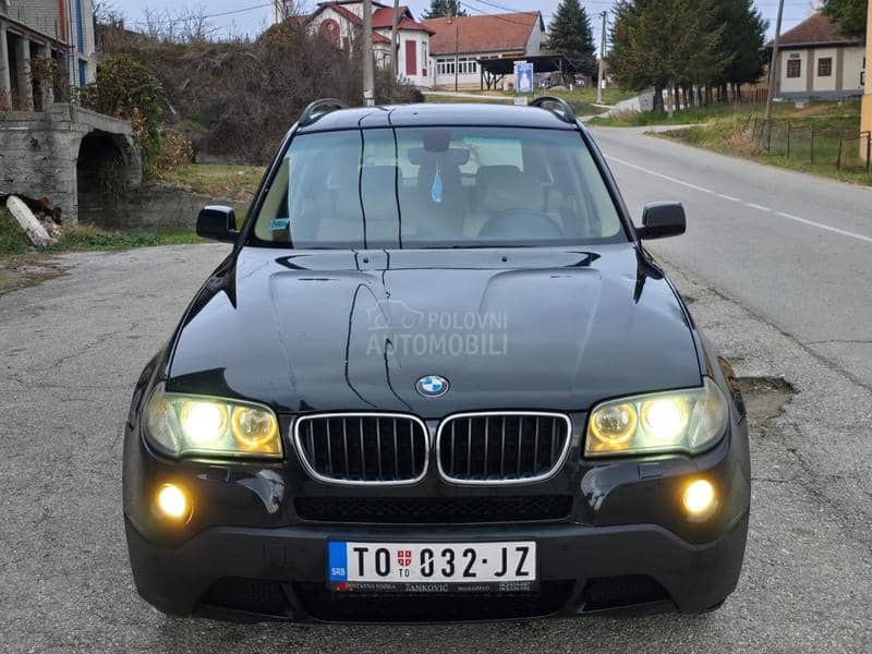 BMW X3 2.0d restajling