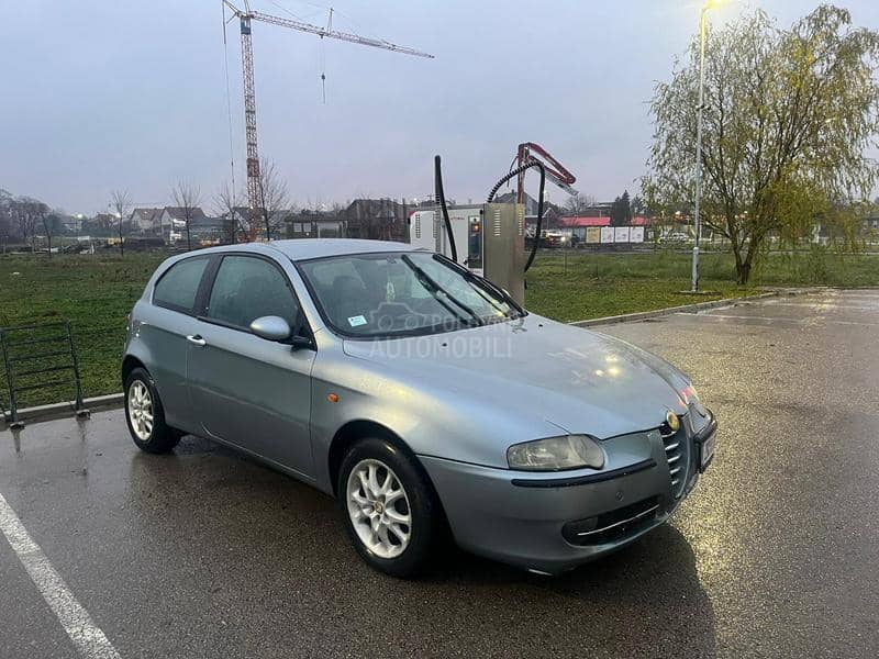 Alfa Romeo 147 