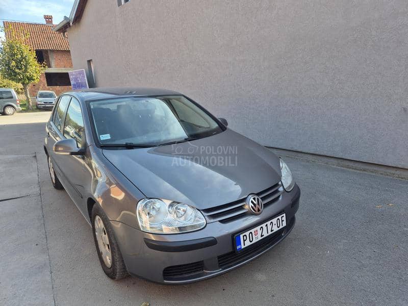 Volkswagen Golf 5 1.6 Aut