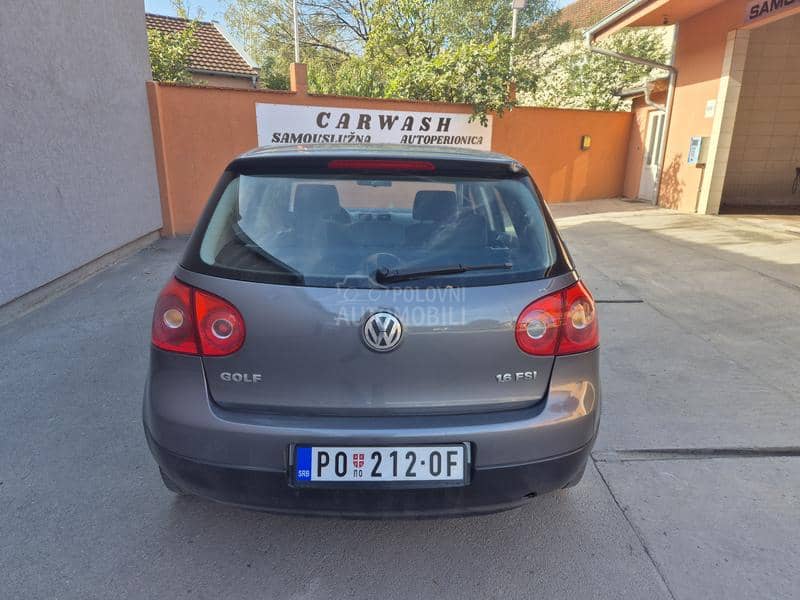 Volkswagen Golf 5 1.6 Aut