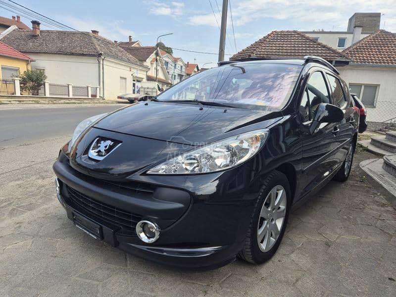 Peugeot 207 1.6