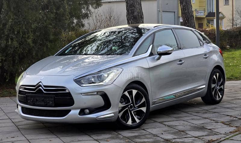 Citroen DS5 2.0hdi/EXCLUSIVE/CH