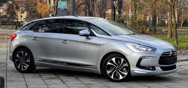 Citroen DS5 2.0hdi/EXCLUSIVE/CH