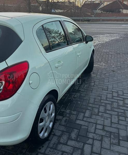 Opel Corsa D 1.2