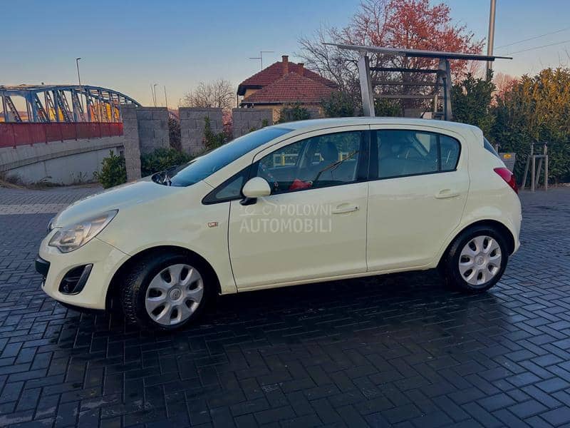 Opel Corsa D 1.2