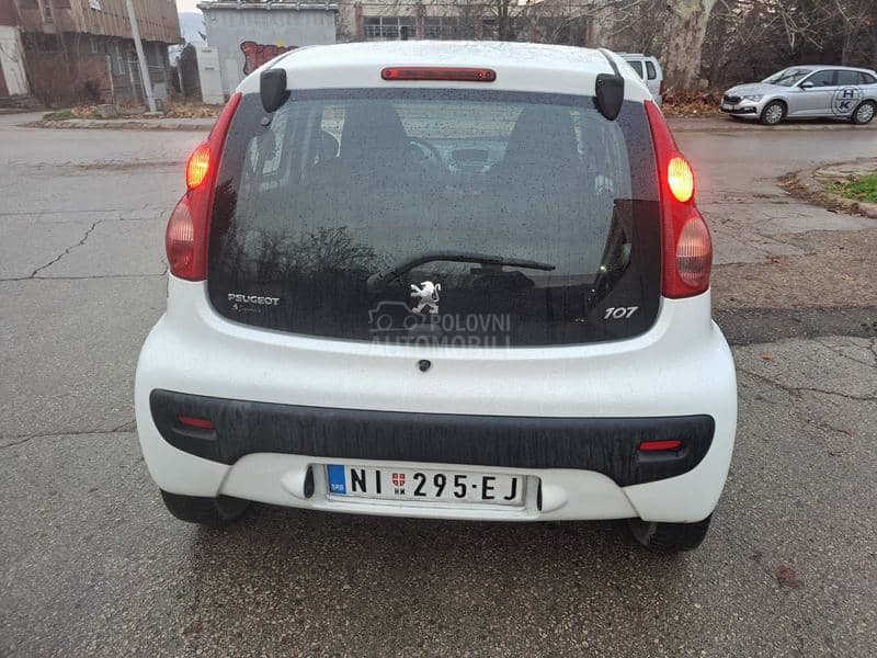 Peugeot 107 