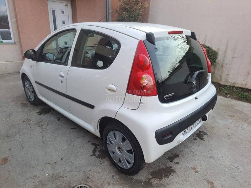 Peugeot 107 