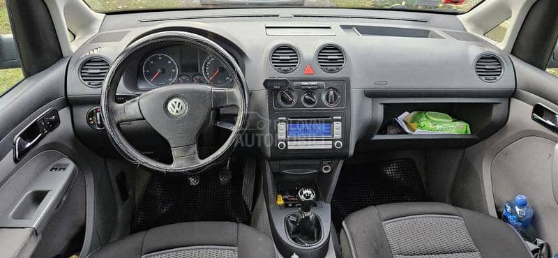 Volkswagen Caddy LIFE 1.9TDI