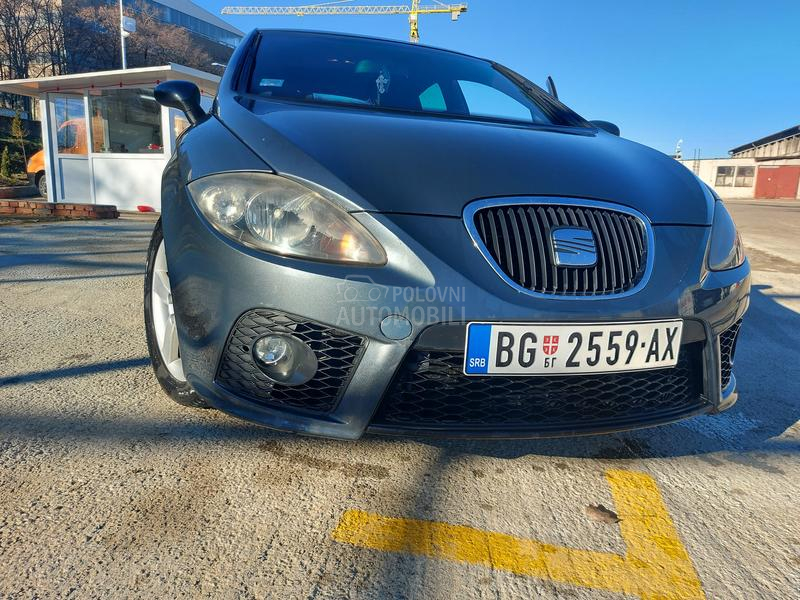 Seat Leon Seat Leon, FR branik