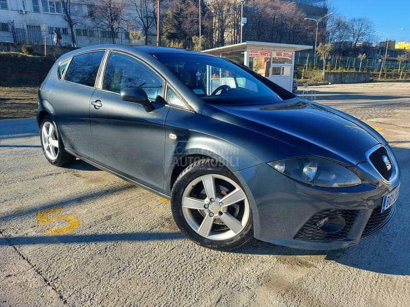 Seat Leon Seat Leon, FR branik