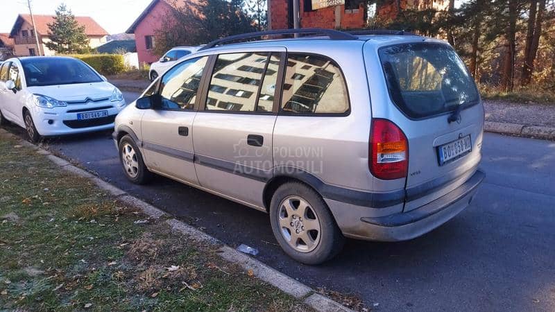 Opel Zafira 1.6 16v