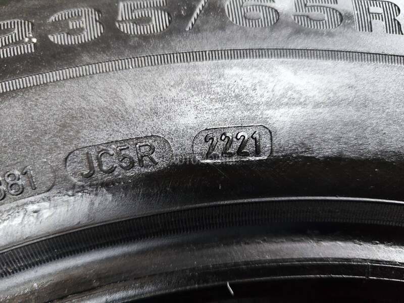 Dunlop 235/65 R17 Zimska