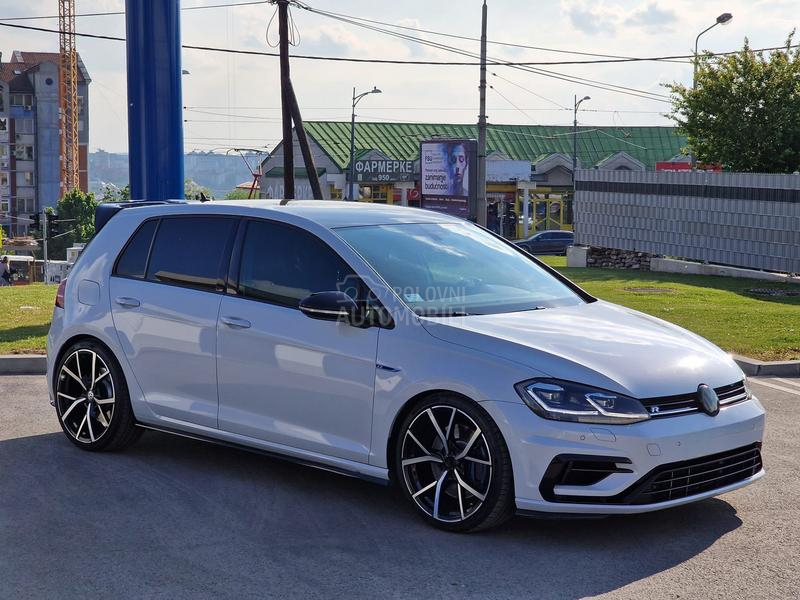 Volkswagen Golf 7 R