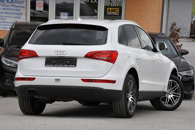 Audi Q5 2.0TDI/S-TRONIC /N0V