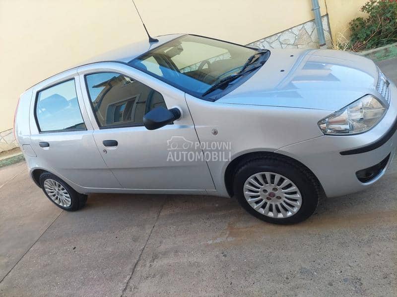 Fiat Punto 1.2 ben 5 v r a t a