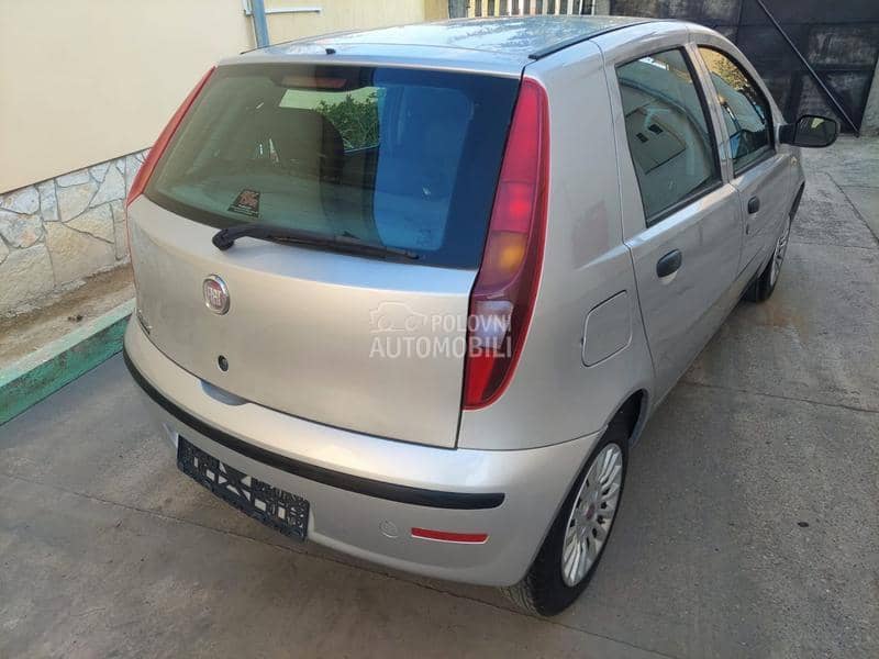 Fiat Punto 1.2 ben 5 v r a t a