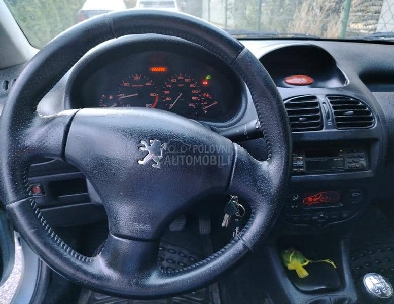 Peugeot 206 