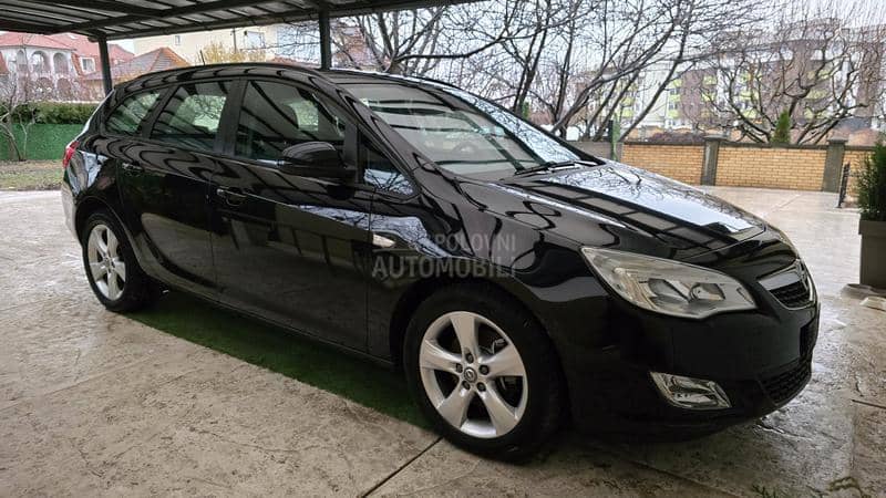 Opel Astra J 1.7 cdti