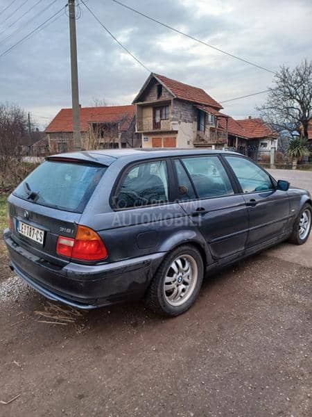 BMW 318 2.0