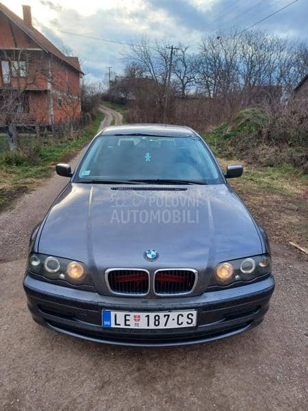 BMW 318 2.0