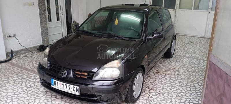 Renault Clio 