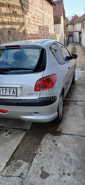 Peugeot 206 