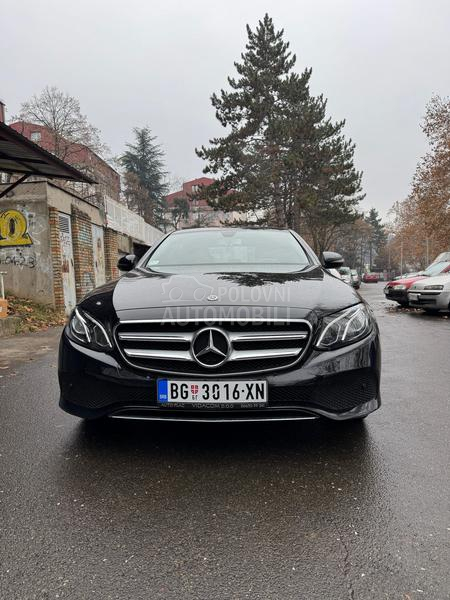 Mercedes Benz E 200 