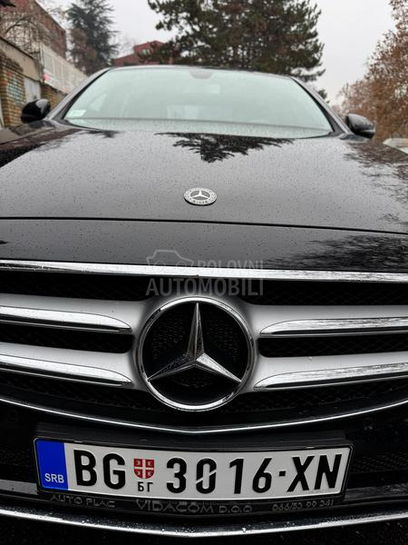 Mercedes Benz E 200 