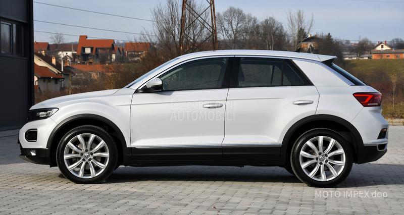 Volkswagen T-Roc 2.0TDI/ DSG/ 4X4/N0V