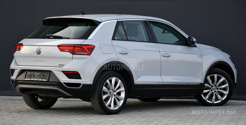 Volkswagen T-Roc 2.0TDI/ DSG/ 4X4/N0V