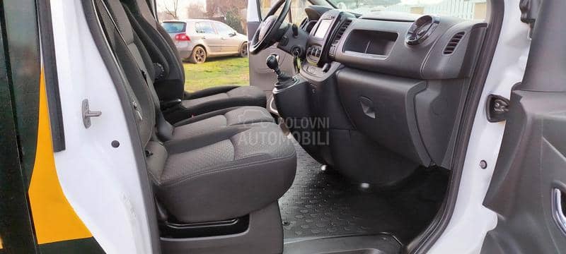 Opel Vivaro HLADNJAČA PRODUŽENA