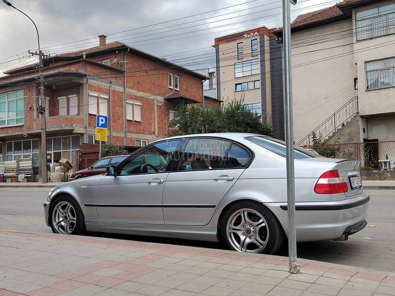 BMW 325 i