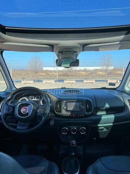 Fiat 500L Living AT