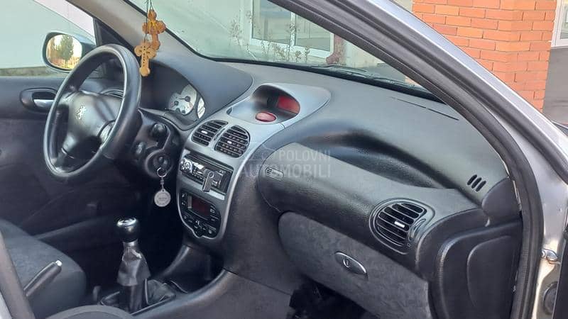 Peugeot 206 2.0 HDI T O P