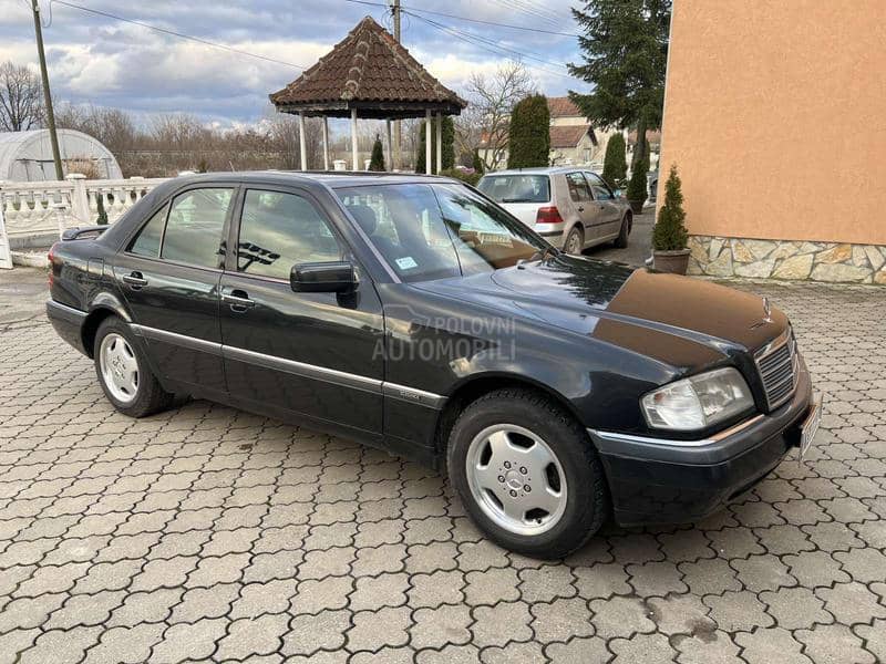 Mercedes Benz C 250 