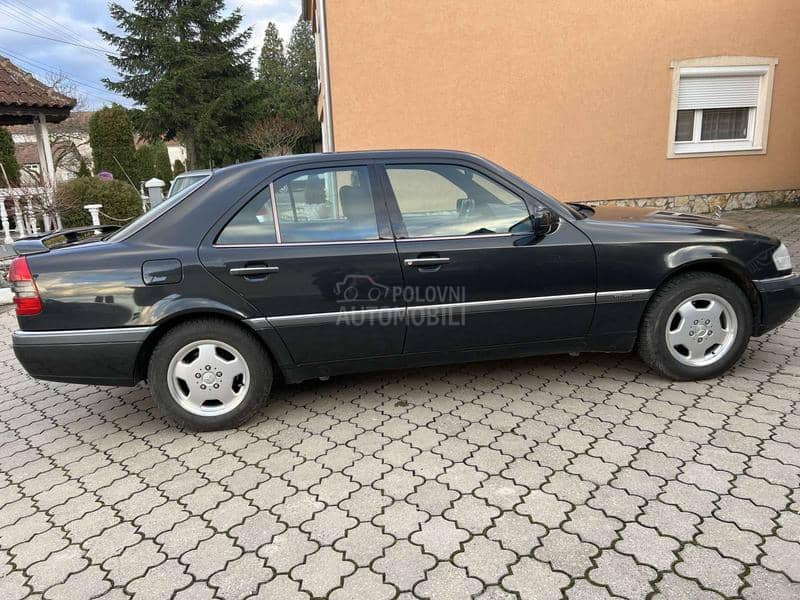 Mercedes Benz C 250 