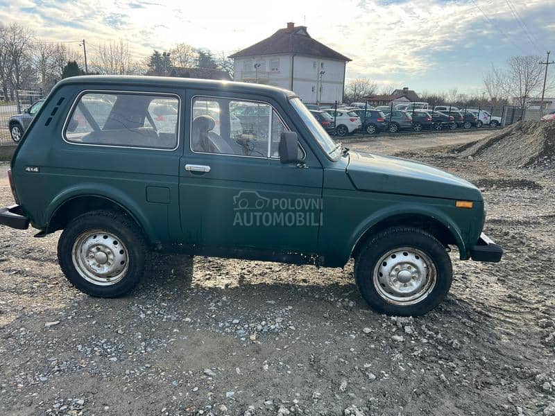 Lada Niva 