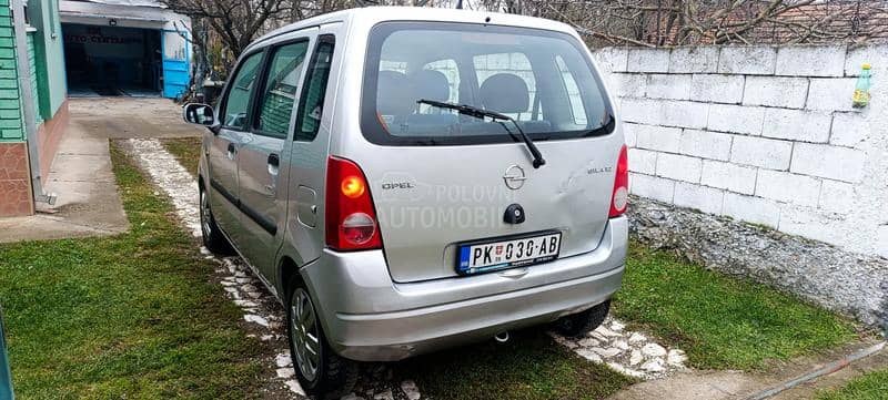 Opel Agila 