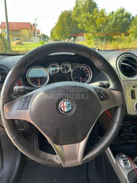 Alfa Romeo MiTo SEKVENT TNG