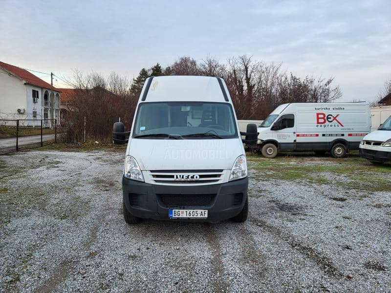 Iveco Daily 35 12