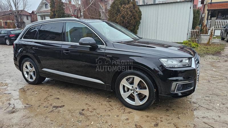 Audi Q7 3.0d hybrid E- tron