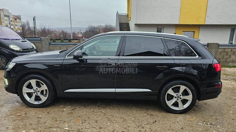 Audi Q7 3.0d hybrid E- tron