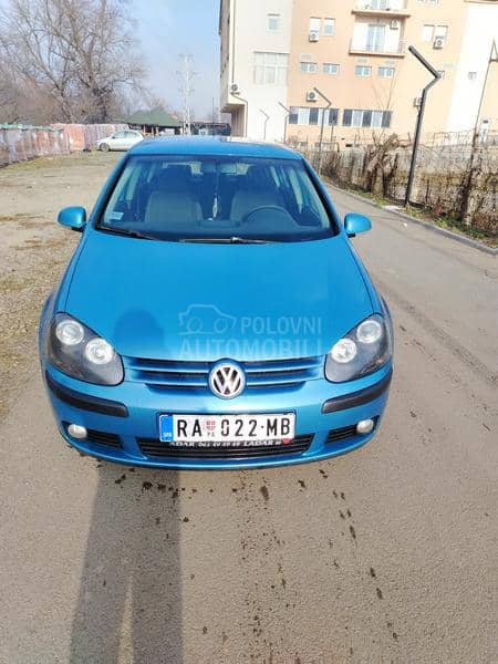 Volkswagen Golf 5 1.6