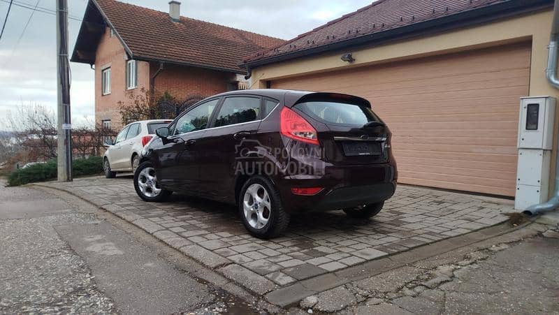 Ford Fiesta 1.4 TITANIUM