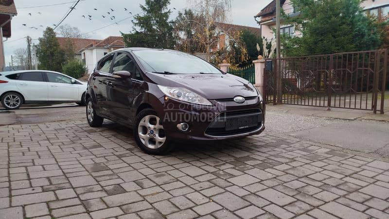 Ford Fiesta 1.4 TITANIUM